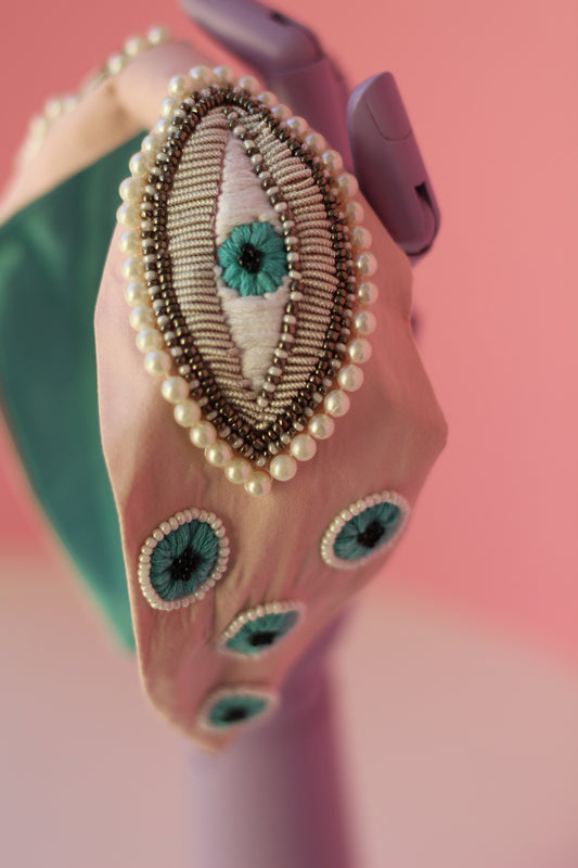 Empress Eye Knot