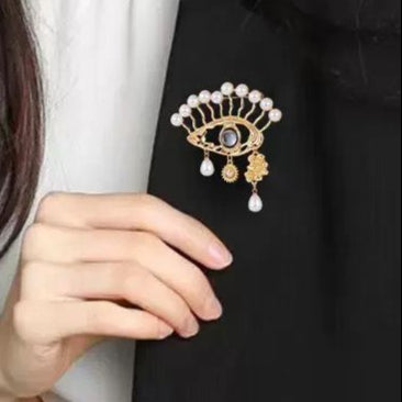 Pearl Vision Brooch